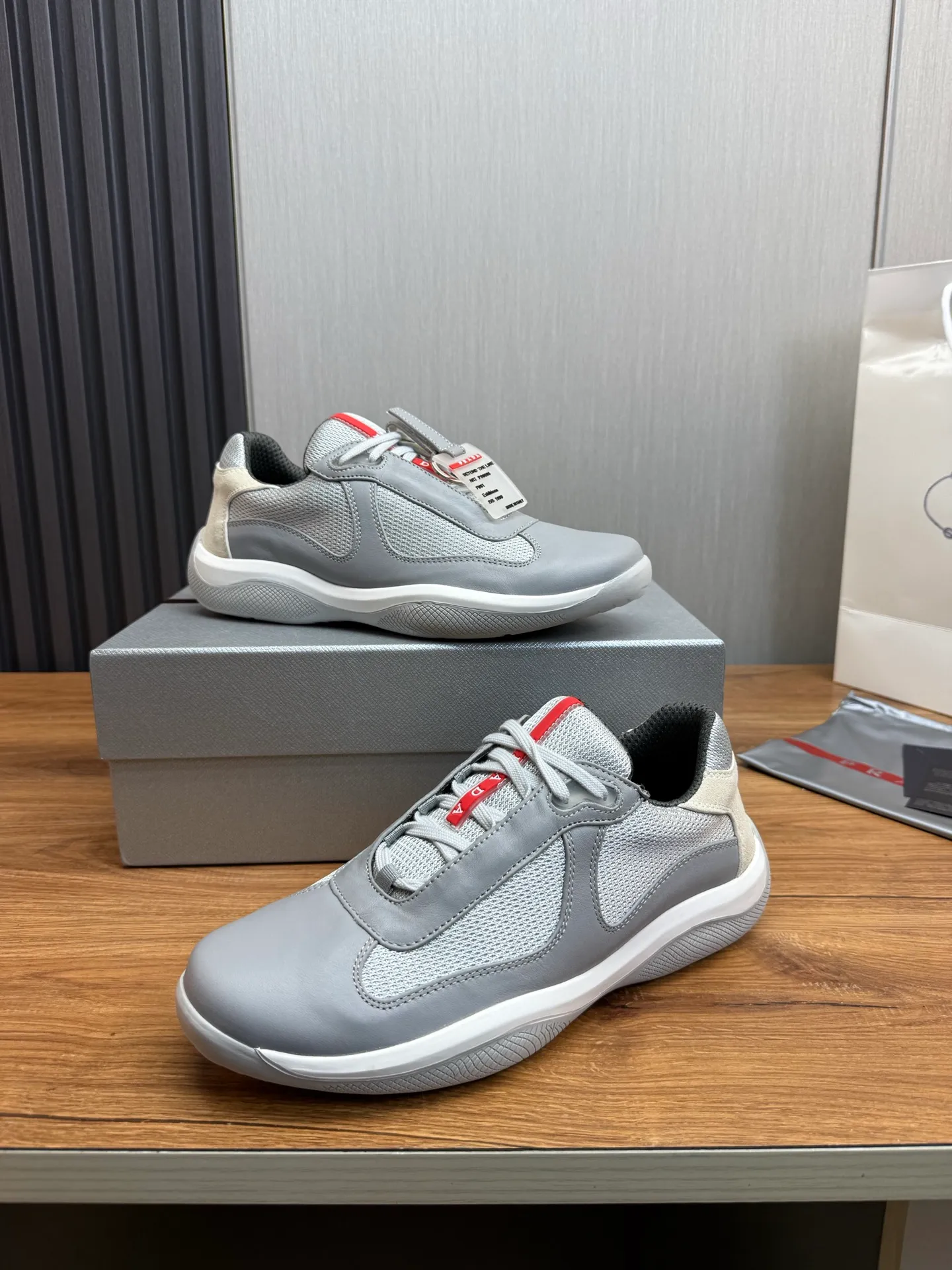 Men's shoes 💰560💰 [PRADA] Men's shoes are popular in the counter, official website is synchronized, 1 high-quality shipment ✔️Original cowhide upper + cowhide lining, 1🆚1 replica, original sole, 38-45 (45 customized, non-refundable)